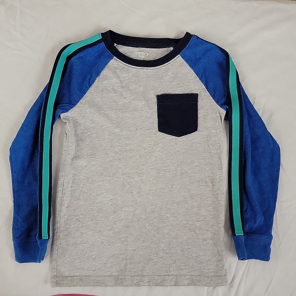 Carters long sleeve t-shirt, boys size 6, front pocket, textured sleeve stripes.